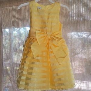 Kids yellow dress